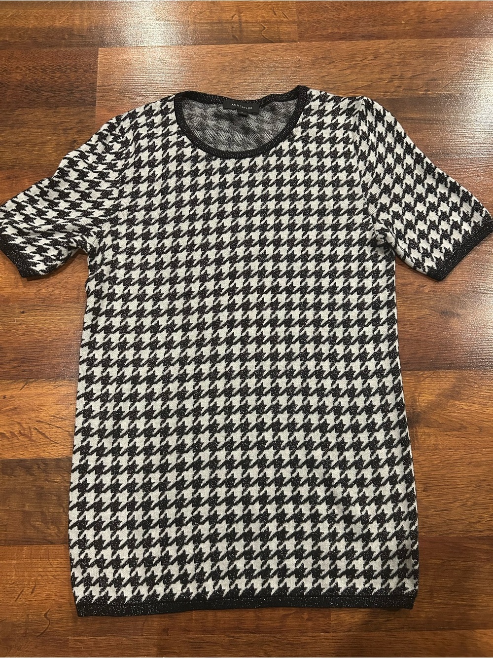 Ann Taylor Womens Pullover Short Sleeve Shimmer Houndstooth Sweater Tee Medium